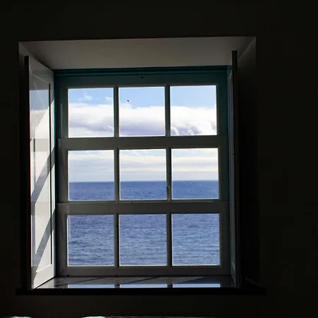 Abrigo Da Cascata - - Sao Jorge مزرعة للإقامة Calheta (Azores)