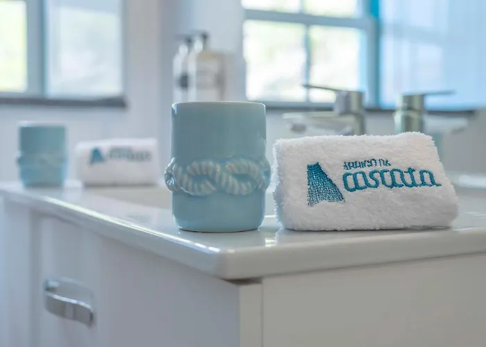 Abrigo Da Cascata - - Sao Jorge * Calheta (Azores)