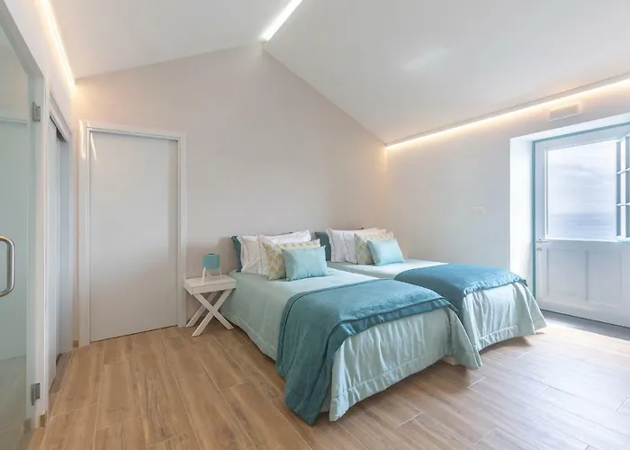 Abrigo Da Cascata - - Sao Jorge * Calheta (Azores)