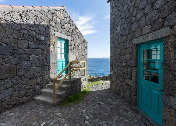 Abrigo Da Cascata - - Sao Jorge Lantgård Calheta (Azores)